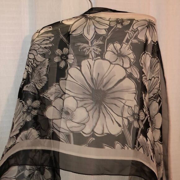 Brighton “Black, White & Always Right” Scarf 100% Silk Floral Sheer Multi-Way - Picture 2 of 8